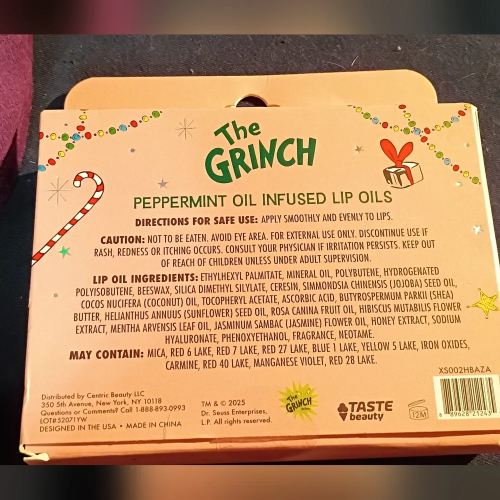 NWT Taste Beauty Grinch Bundle